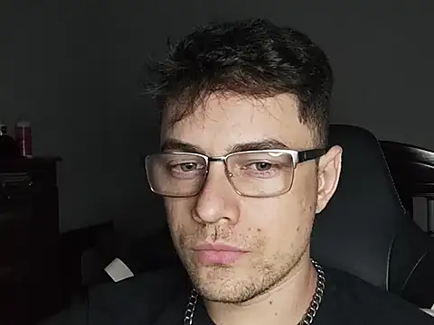 Dyllan   online show from October 27, 2025, 3:43 am