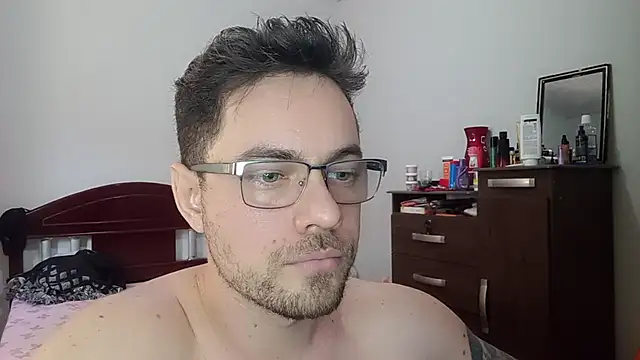 Dyllan   online show from June 12, 2026, 2:16 pm