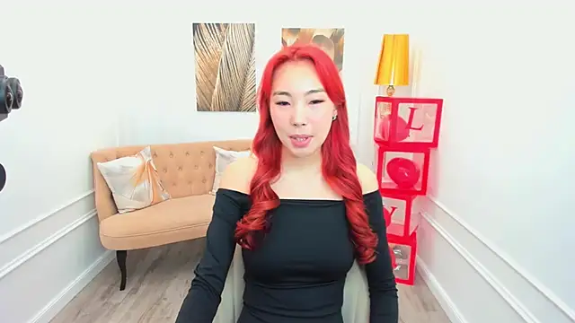 AnnaReyla online show from February 24, 2026, 11:19 am