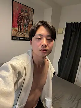 nunnun00 online show from May 29, 2026, 2:48 pm