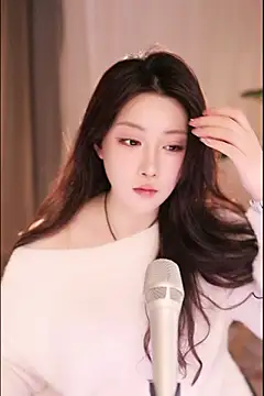 Dou-Dou-er online show from March 4, 2025, 7:41 am