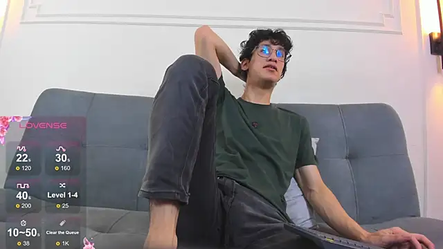 Cum hunters online show from June 26, 2026, 3:11 am