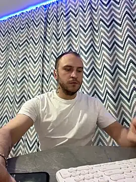 Snapshot of _XxX-XxX_ chatting on January 17, 2025, 10:56 pm XxX-XxX online show from January 17, 2025, 10:56 pm