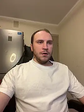 Snapshot of _XxX-XxX_ chatting on February 18, 2025, 9:53 pm XxX-XxX online show from February 18, 2025, 9:53 pm