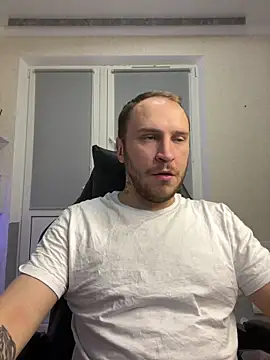 Snapshot of _XxX-XxX_ chatting on February 26, 2025, 11:37 pm XxX-XxX online show from February 26, 2025, 11:37 pm