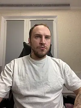 Snapshot of _XxX-XxX_ chatting on March 3, 2025, 9:15 pm XxX-XxX online show from March 3, 2025, 9:15 pm