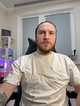 Snapshot of _XxX-XxX_ chatting on March 21, 2025, 10:17 pm XxX-XxX online show from March 21, 2025, 10:17 pm