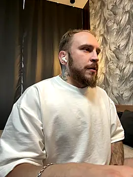 Snapshot of _XxX-XxX_ chatting on September 18, 2025, 1:24 pm XxX-XxX online show from September 18, 2025, 1:24 pm