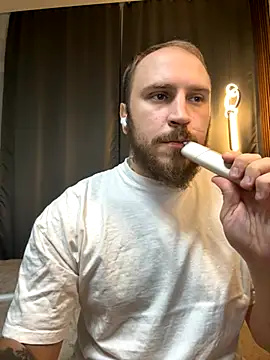 Snapshot of _XxX-XxX_ chatting on September 24, 2025, 5:16 pm XxX-XxX online show from September 24, 2025, 5:16 pm