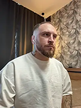 Snapshot of _XxX-XxX_ chatting on October 30, 2025, 11:44 am XxX-XxX online show from October 30, 2025, 11:44 am