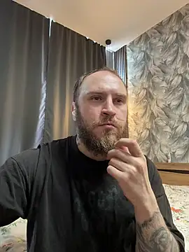  XxX-XxX  online show from May 10, 2026, 12:32 pm