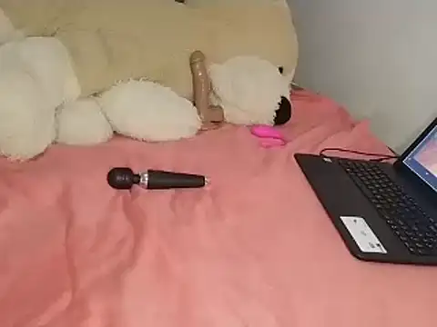 Snapshot of Chandy012 chatting on March 2, 2026, 10:22 am Chandy012 online show from March 2, 2026, 10:22 am