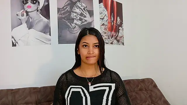 Snapshot of loretahorny chatting on October 10, 2025, 1:32 pm loretahorny online show from October 10, 2025, 1:32 pm