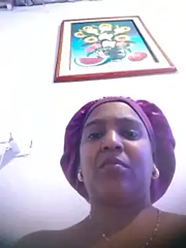 Teresa mm online show from December 18, 2025, 2:06 am