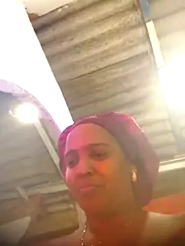 Teresa mm online show from December 19, 2025, 2:18 am