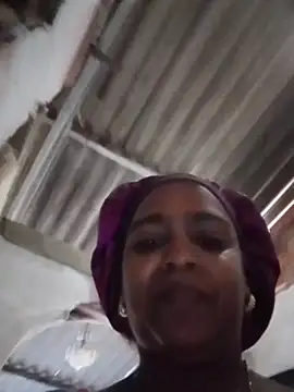 Teresa mm online show from December 21, 2025, 2:57 pm