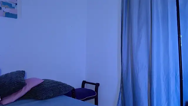 Snapshot of Andrewine89 chatting on March 10, 2026, 10:04 pm Andrewine89 online show from March 10, 2026, 10:04 pm