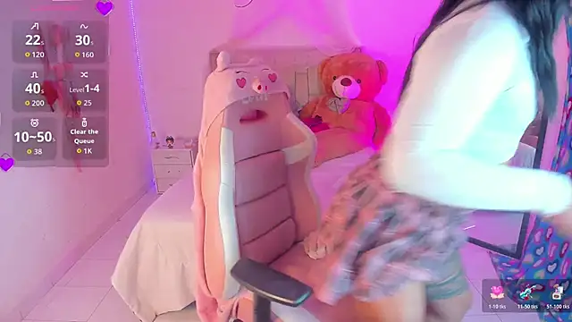 Snapshot of Lola_Oberly_xxx chatting on January 6, 2026, 9:02 am Lola Oberly xxx online show from January 6, 2026, 9:02 am