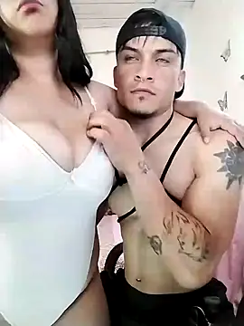 Snapshot of _TommyandGrace chatting on January 24, 2025, 5:42 am TommyandGrace online show from January 24, 2025, 5:42 am