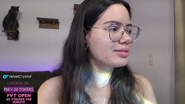 Snapshot of crystalll_room chatting on September 26, 2025, 3:54 am crystalll room online show from September 26, 2025, 3:54 am