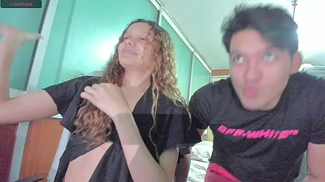 Snapshot of RagnarLothbrokXX chatting on January 26, 2025, 6:37 pm RagnarLothbrokXX online show from January 26, 2025, 6:37 pm