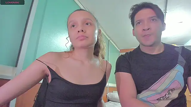 Snapshot of RagnarLothbrokXX chatting on February 1, 2025, 7:55 pm RagnarLothbrokXX online show from February 1, 2025, 7:55 pm