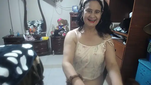 jazmin mature  online show from February 15, 2026, 12:03 pm