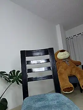 baaby-miiaa online show from January 27, 2025, 6:30 am