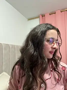 baaby-miiaa online show from May 8, 2026, 11:37 am