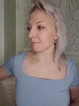 Anesteishen online show from December 22, 2025, 1:46 am