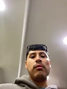 PerroDemonioHot online show from February 27, 2025, 5:58 pm