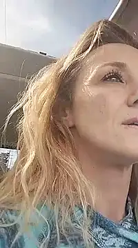 hunybunz69 online show from March 18, 2025, 7:42 pm