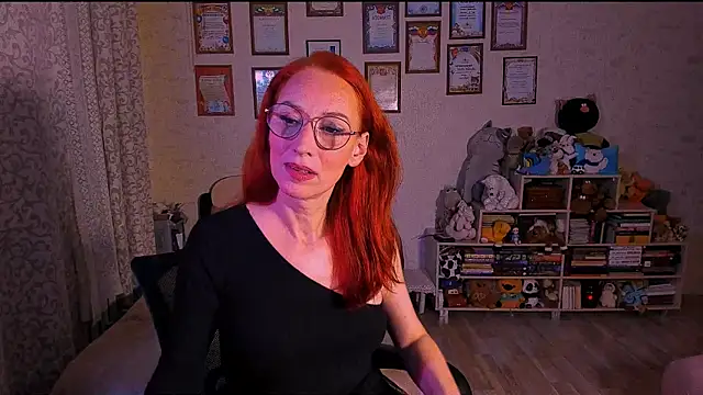 Snapshot of red_rocco chatting on March 5, 2025, 4:24 pm red rocco online show from March 5, 2025, 4:24 pm