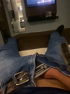 HeavenlyLepus online show from October 6, 2025, 12:30 am