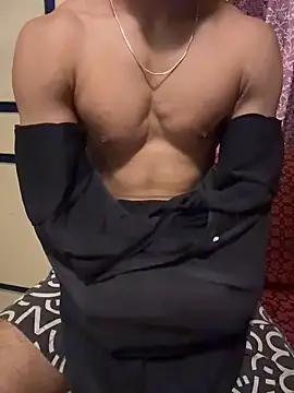 Snapshot of hot_hunk_boy chatting on June 6, 2026, 6:23 pm hot hunk boy online show from June 6, 2026, 6:23 pm