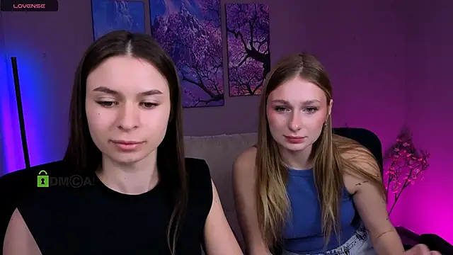 Snapshot of flora_ri chatting on December 15, 2025, 10:30 am flora ri online show from December 15, 2025, 10:30 am