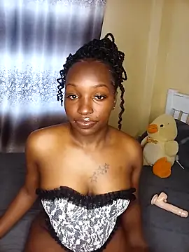 Vprettieeer online show from September 17, 2025, 9:44 am