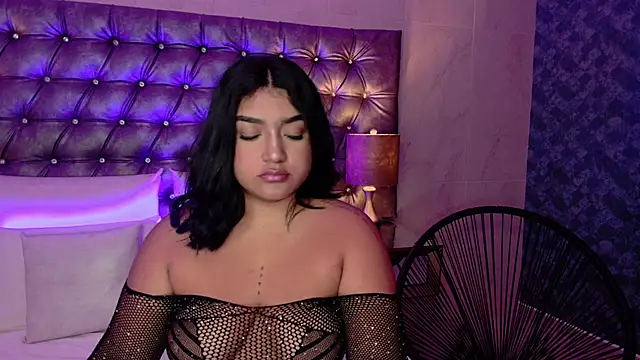 Camila Mason online show from November 20, 2025, 4:12 am