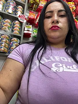 Miia Jazmin online show from April 26, 2026, 4:04 pm