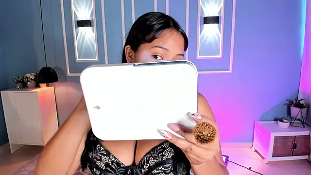 isabella zc online show from June 15, 2026, 12:51 pm