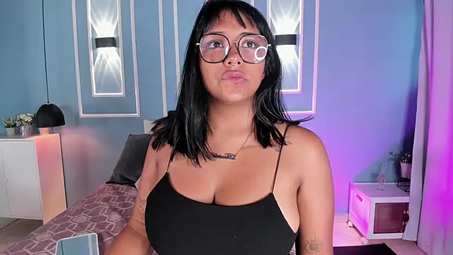 isabella zc online show from August 5, 2026, 11:46 am
