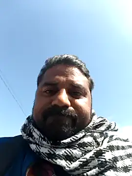 Snapshot of Raziv_komal143 chatting on March 11, 2025, 5:16 am Raziv komal143 online show from March 11, 2025, 5:16 am