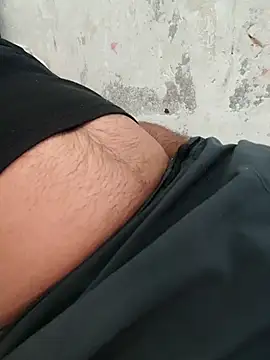 Raziv komal143 online show from March 17, 2026, 2:16 am