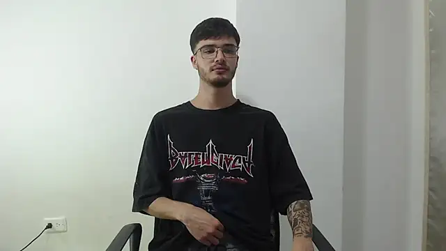 Aleex Miller online show from September 18, 2025, 4:14 am