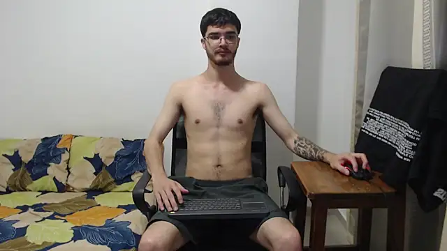 Aleex Miller online show from November 1, 2025, 2:13 am