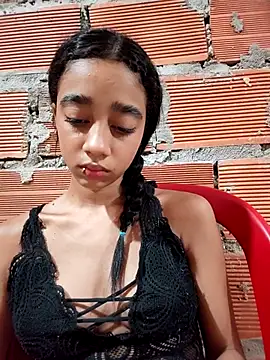 Zoe Sweett18 online show from November 7, 2025, 12:27 pm