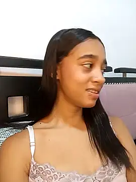 Zoe Sweett18 online show from June 11, 2026, 12:43 am