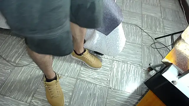 venezolano monstercock online show from January 22, 2025, 10:26 pm