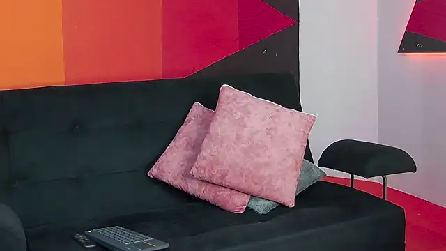 AmbarDupont online show from February 12, 2025, 1:59 pm