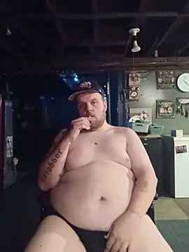 bigsmoothchub online show from June 22, 2026, 2:24 am